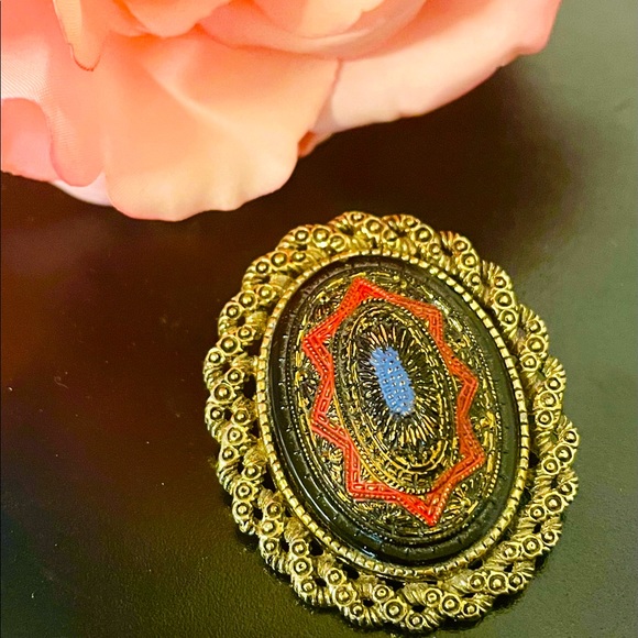 Vintage Sarah Coventry Pendant Brooch - Picture 4 of 10